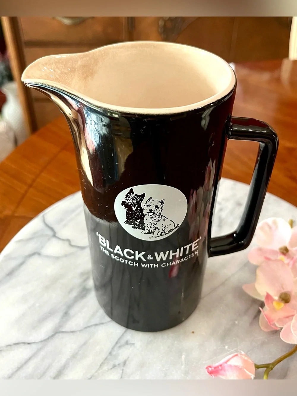 VTG A+ Black & White Scotch Whisky Pitcher Wade Regicor London Ceramic Pub Jug